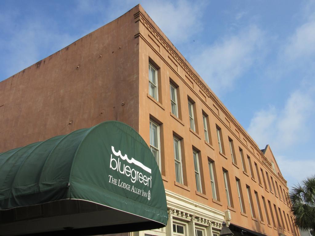 The Lodge Alley Inn Charleston Exterior photo